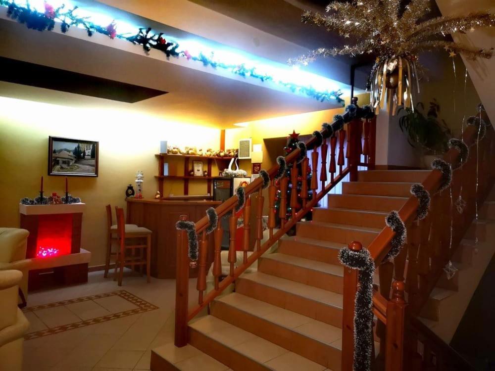 Family Hotel Nadine 班斯科 外观 照片