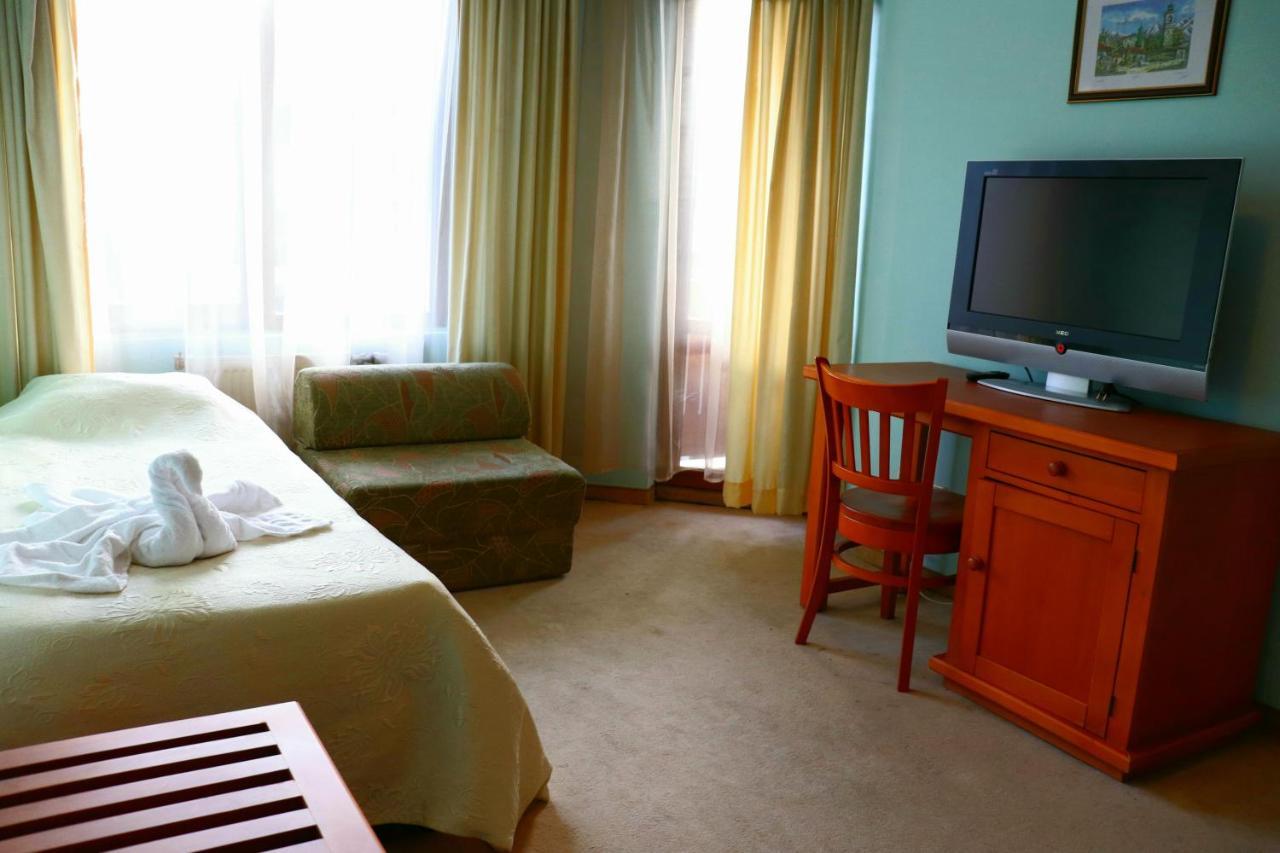 Family Hotel Nadine 班斯科 外观 照片