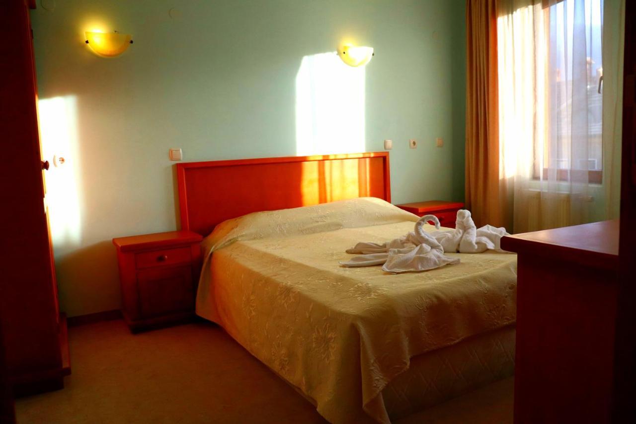 Family Hotel Nadine 班斯科 外观 照片