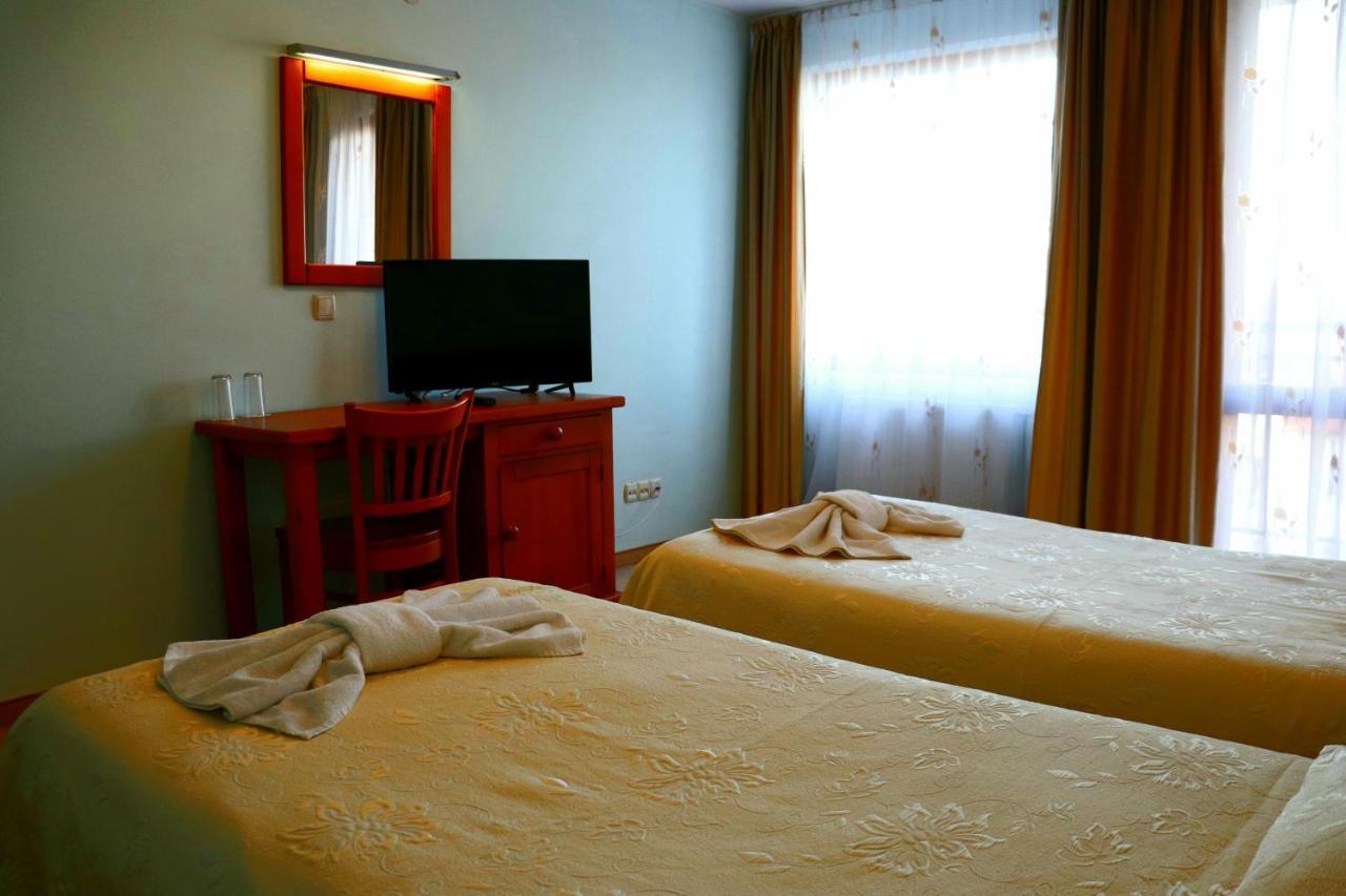 Family Hotel Nadine 班斯科 外观 照片